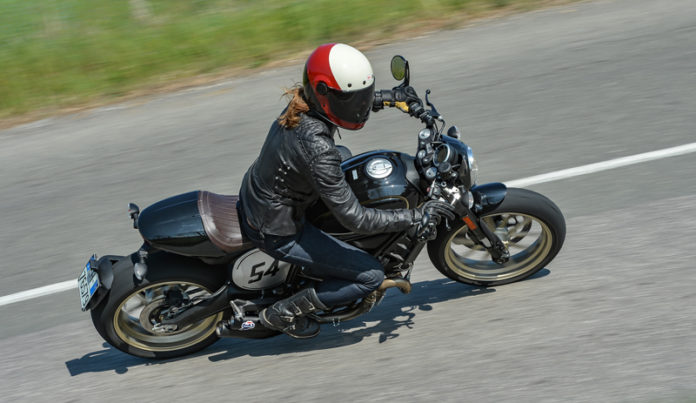 ducati scrambler cafe racer tail tidy