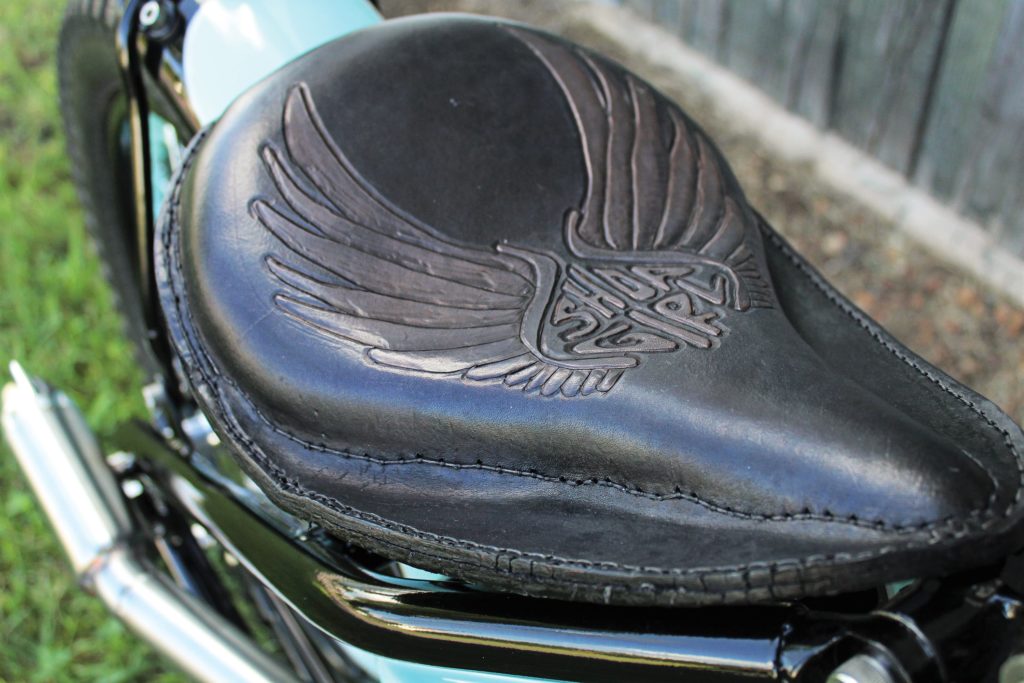 Custom leather saddle for custom bike
