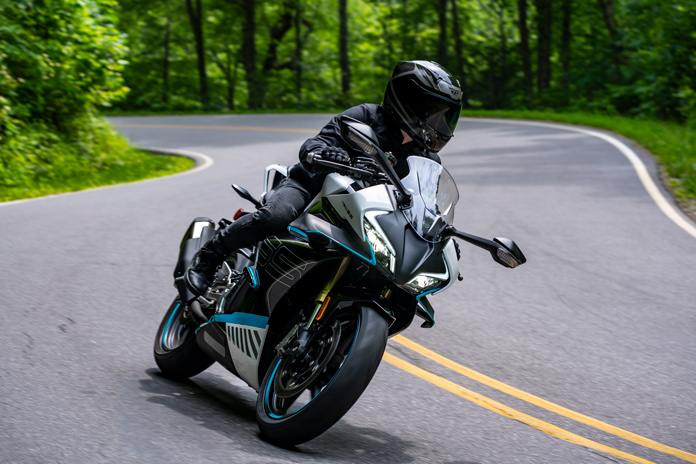 2023 CFMOTO 450SS First Ride Review