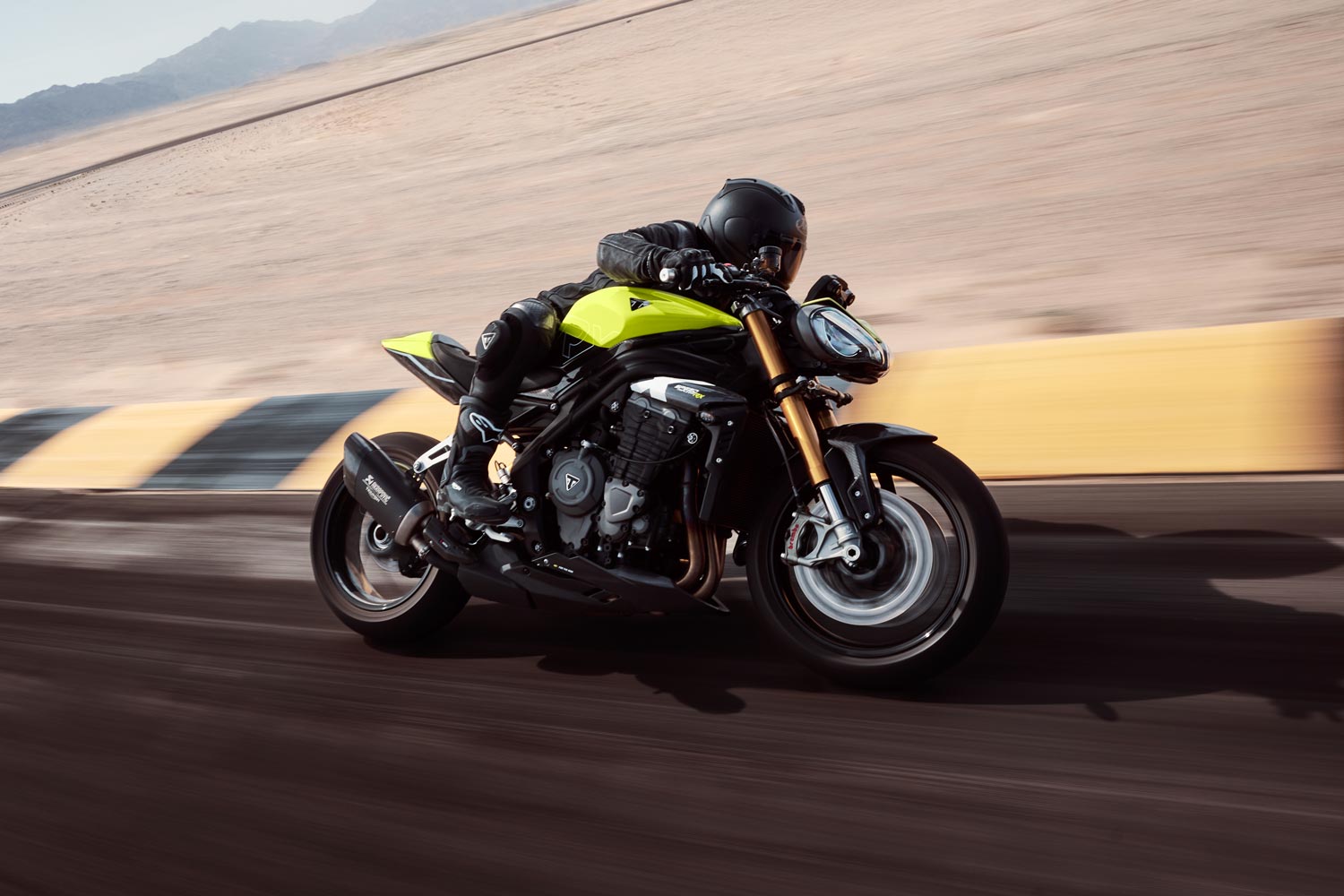 Featured-33-Models-2026-Triumph-Speed-Triple-1200-RX-(1) 2026 Triumph Speed Triple RX